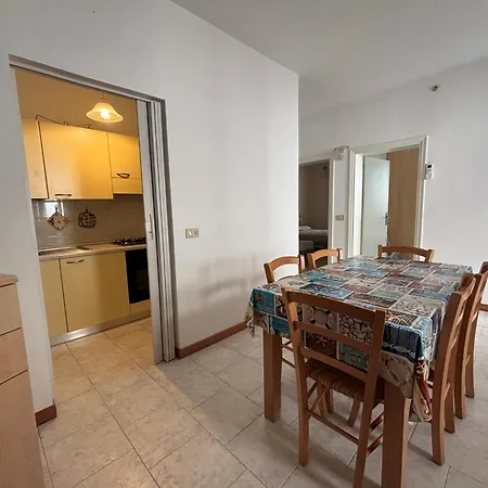 Apartment Cn016 - Cesenatico, Comodo Trilocale Vicino Al Mare Con Posto Auto Cesenatico